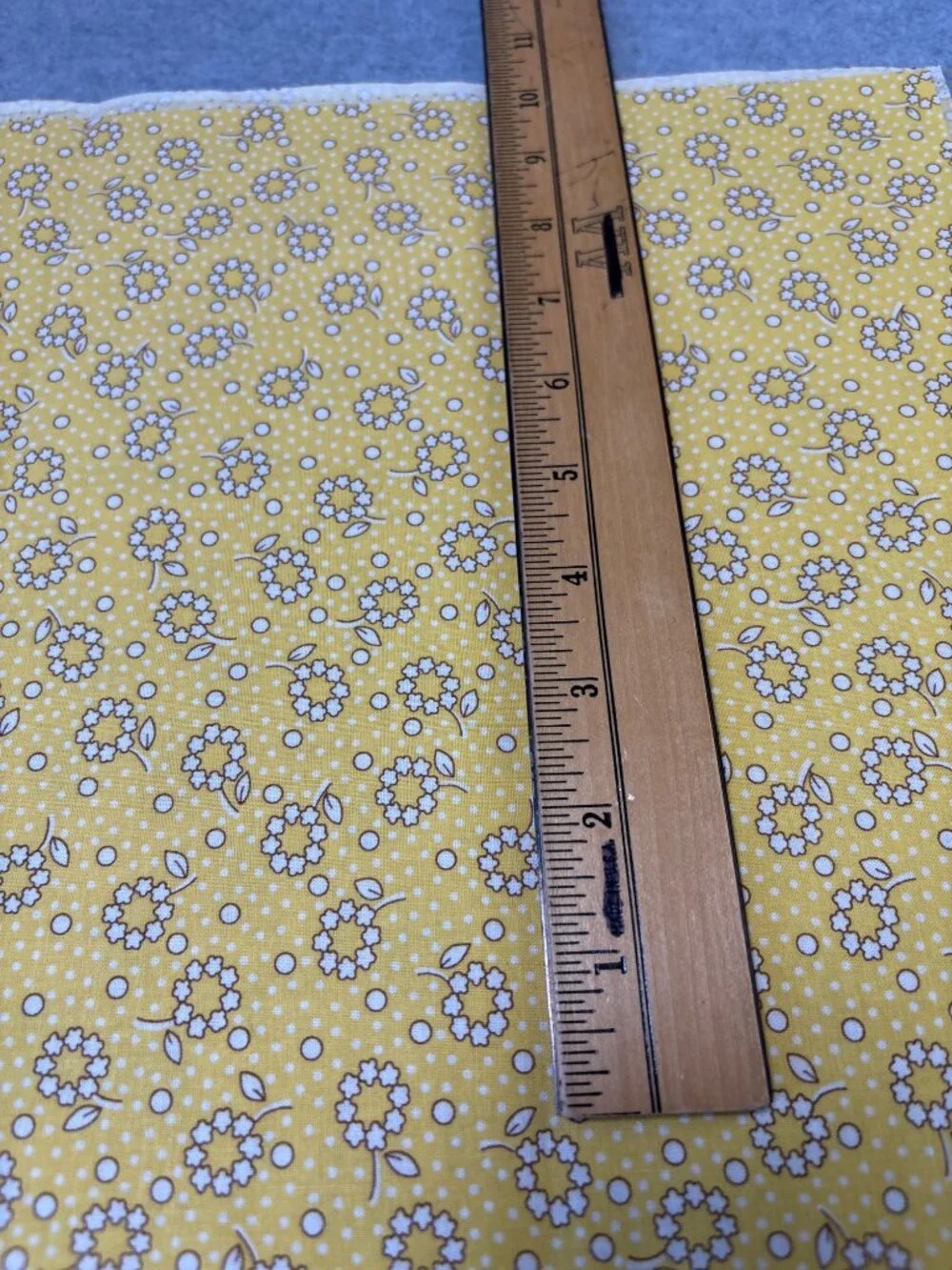 Yellow Floral Cotton Fat Quarter Fabric 18x22